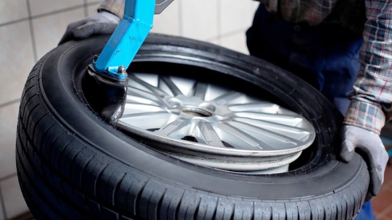 Аналитики «Автостата» выяснили, какие диаметры шин самые популярные в России